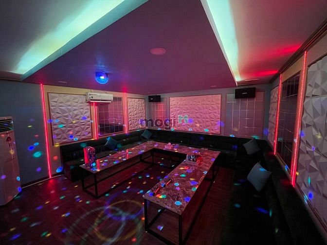 Hình ảnh [Cho Thuê - Sang Quán Karaoke 7 Lầu 200Tr Q1