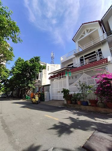 Hình ảnh Bán đất 2 MT trước sau, gần sông SG, đường Bình Lợi, Bình Thạnh