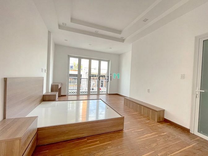 Hình ảnh Nhà 1Lầu Nở Hậu ,Hẻm Lê VĂn LƯơng ,Q7
