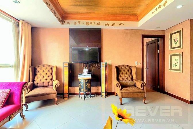 Hình ảnh Cho thuê saigon roya 113m2,2pn,2wc full nội thất cái cấp