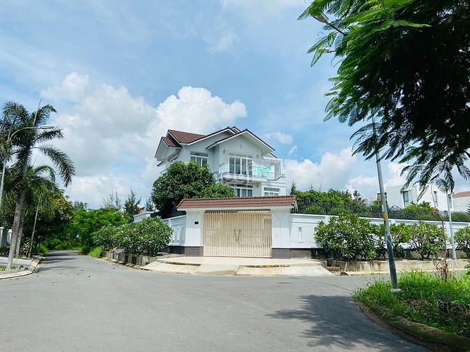Hình ảnh Lô đất nhà phố đã có sổ duy nhất KDC Conic 13B - Khu đô thị mới Nam SG