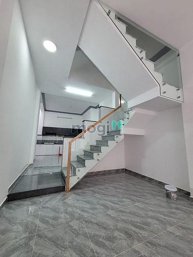 Hình ảnh Vị trí đỉnh. Nhà P3 Tân Bình, Sát MT Bùi Thị Xuân. 72, 4 Tầng, 8.7 Tỷ
