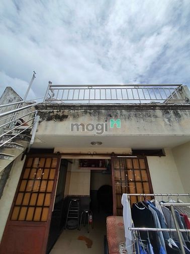 Hình ảnh Nhà hẻm đã hoàn công quận 11..