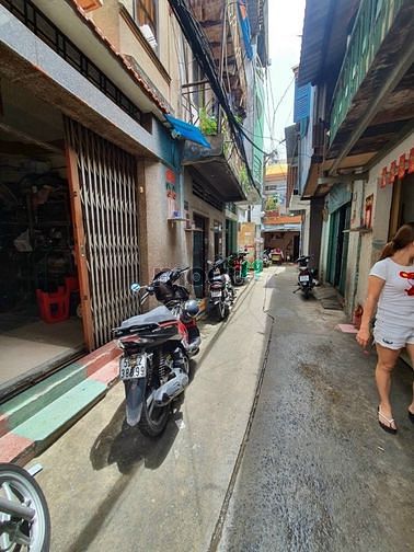 Hình ảnh Nhà hẻm đã hoàn công quận 11..