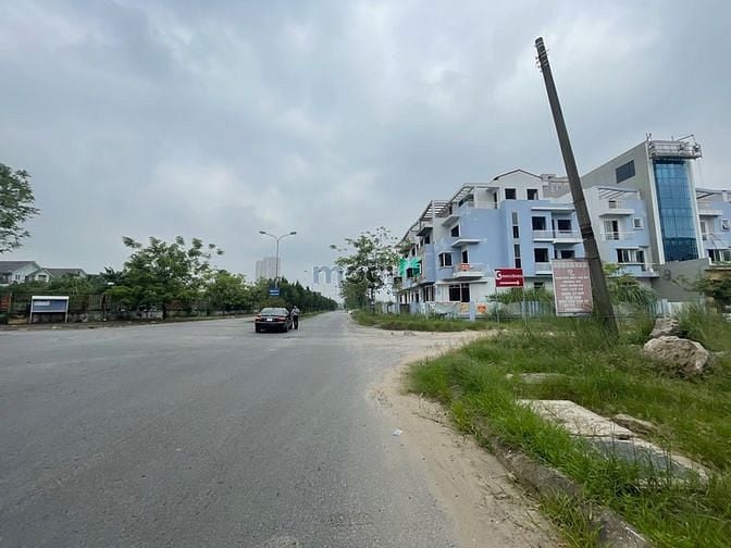 Hình ảnh Chính chủ bán LK 25 KĐT Tasco Vân Canh DT 100m, đường trước nhà 24m