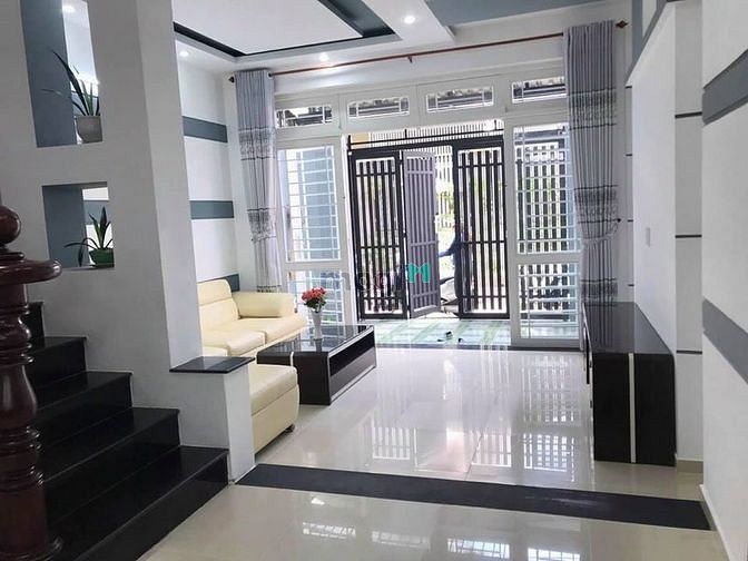 Hình ảnh Hẻm Xe Hơi CMT8, dt: 3.2*7.5m, 2 Tầng. 4.86 TỶ