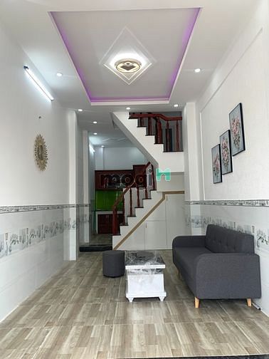 Hình ảnh Nhà đẹp Bình Tân mới xây 2ty830tr SHR 40m2