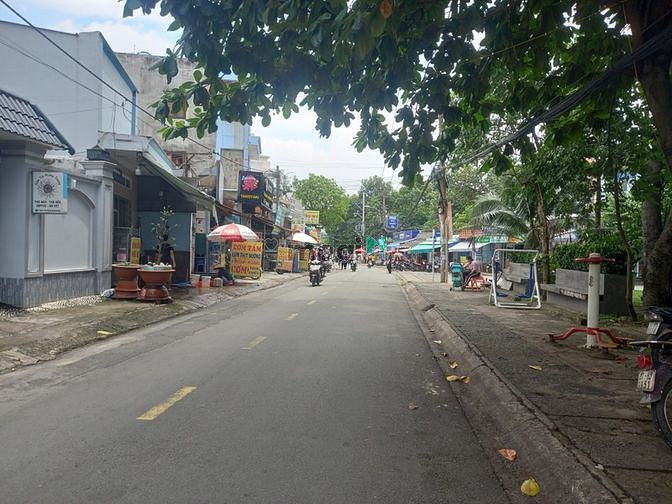 Hình ảnh Bán nhà cấp 4 nát, Hoàng Hữu Nam, Quận 9