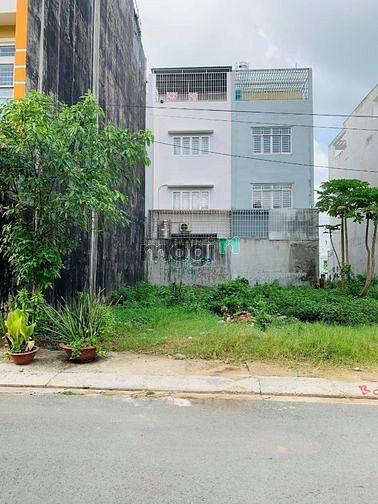 Hình ảnh Cần bán Gấp lô đất có SHR , xây dựng tự do