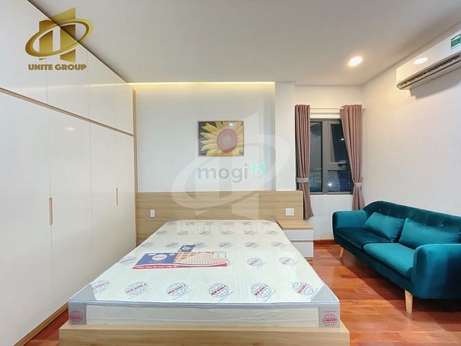 Hình ảnh Phòng Mới Full Nội Thất Ban Công Quận 4 gần Cầu kênh Tẻ-Tân Thuận