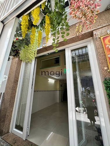 Hình ảnh hẻm 4 mét Hòa hưng. dt: 4.6*11m. 5 tầng. 6.79 tỷ