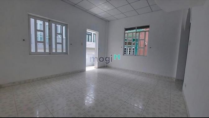 Hình ảnh Nhà đường oto, hẻm ngô quyền, p6, tp. ĐÀ LẠT