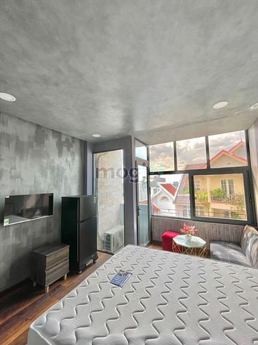 Hình ảnh Studio cao cấp, full nội thất, ban công đón nắng