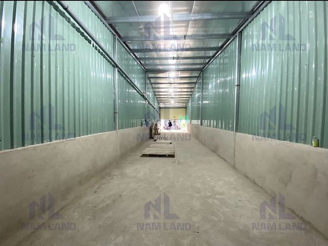 Hình ảnh Kho trống suốt,đường lớn,4x20m,chỉ 10tr/th