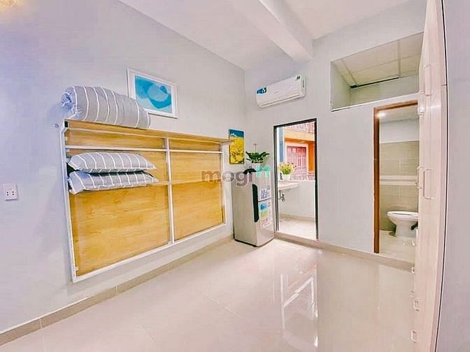 Hình ảnh CHDV đầy đủ nội thất có ban công bếp riêng