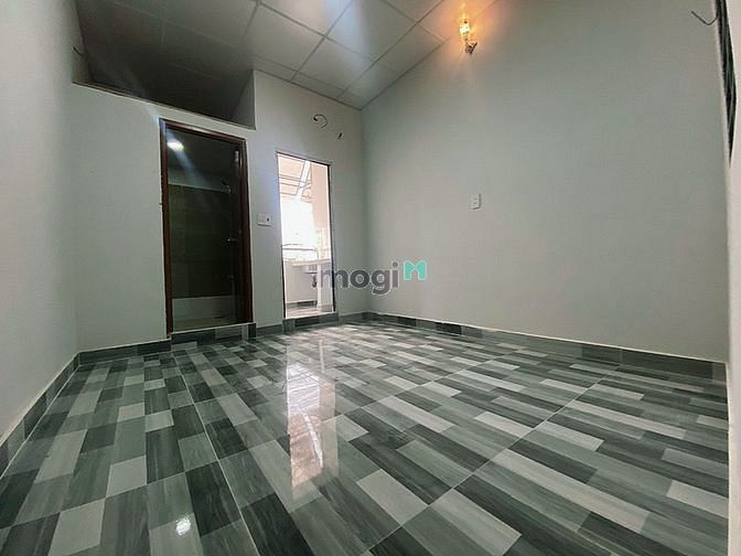 Hình ảnh CHDV đầy đủ nội thất có ban công bếp riêng