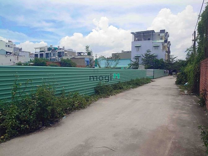 Hình ảnh Đất nền 3 mặt hẻm 805m2 Thạnh Lộc 27 Q12