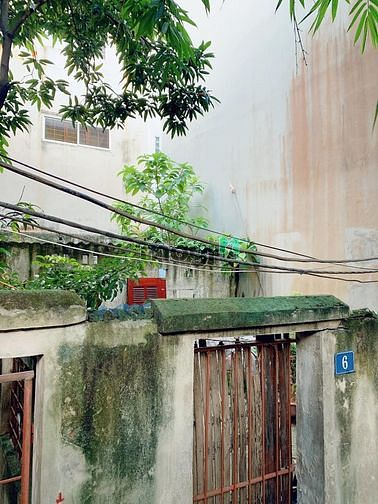 Hình ảnh Bán 46m2 đất phố Vạn Phúc, Ba Đình, mặt tiền 5m, lô góc, có sẵn GPXD