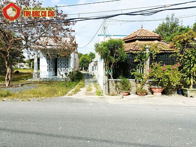 Hình ảnh Bán đất 1/ đường Trung Lập - 153m2 - 8.4x20 - 53m2 thổ cư - Củ Chi