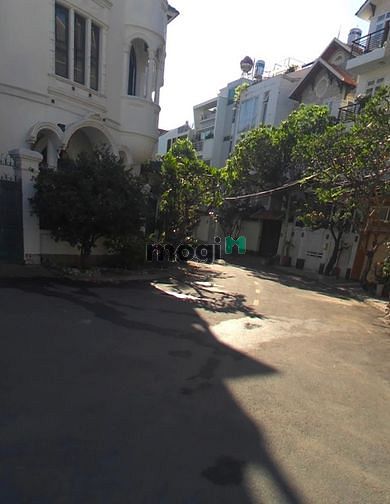 Hình ảnh Cực rẻ chỉ 2tỷ400triệu bán ngay lô đất đường Đỗ Xuân Hợp, Quận 2, 96m2