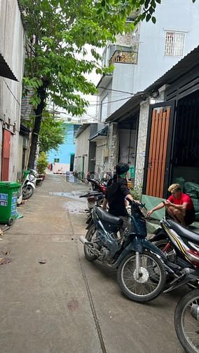 Hình ảnh Bán đất .2/. Hương lộ 80. BHHb Bình Tân
