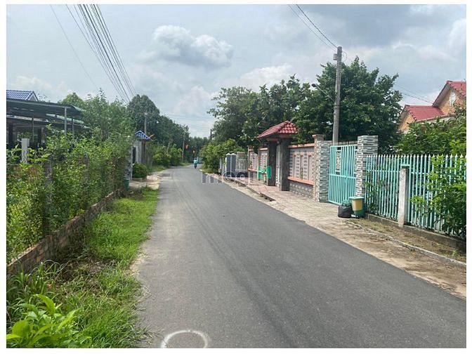 Hình ảnh Đất ở trung tâm 426m2, Chỉ 3.4 tỷ, Cách sân bay Long Thành 5km