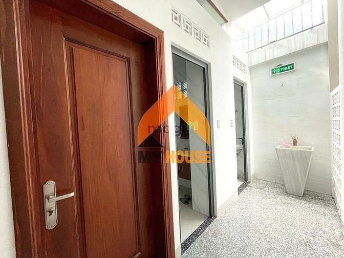 Hình ảnh Villa VP An Phú 230m2 hiện đại trống suốt 60tr