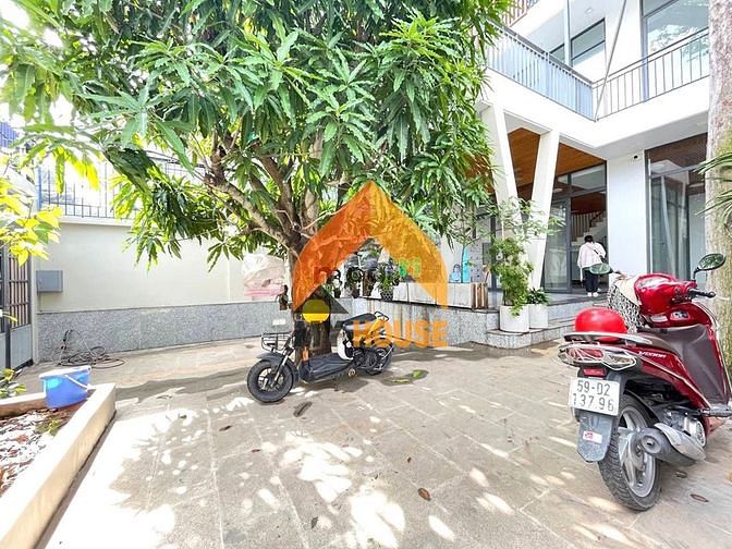 Hình ảnh Villa VP An Phú 230m2 hiện đại trống suốt 60tr