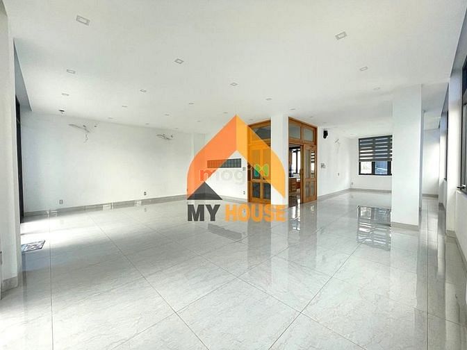 Hình ảnh Villa VP An Phú 230m2 hiện đại trống suốt 60tr