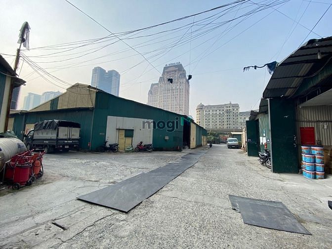 Hình ảnh Kho lớn 380m2 gần Nguyễn Văn Hưởng,chỉ 38tr/th
