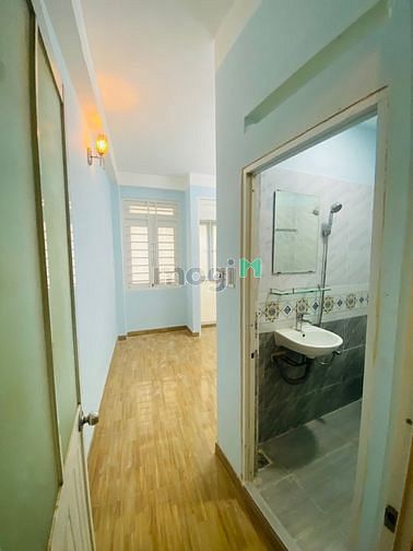 Hình ảnh Bán nhà HTX, Đường Hoa Sữa, P7, 64m2, 4tỷ6