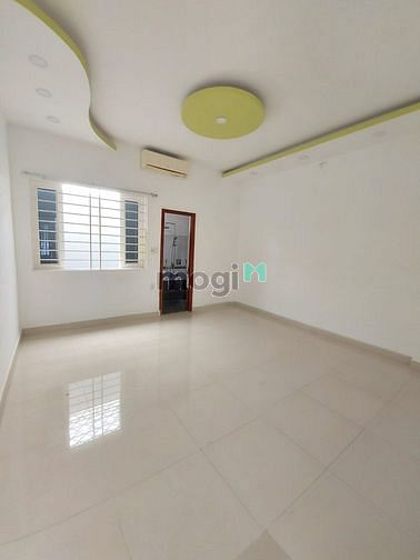 Hình ảnh ban nhà HXH hẻm 254 lê văn thọ