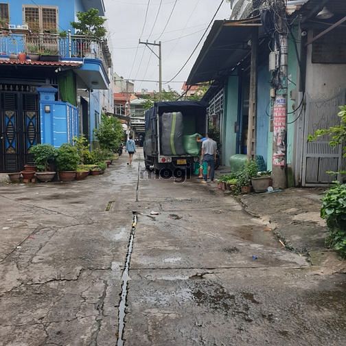 Hình ảnh Bán Đất HXH thông Thạch Lam, 4m x 20m giá chỉ 5,1 tỷ.