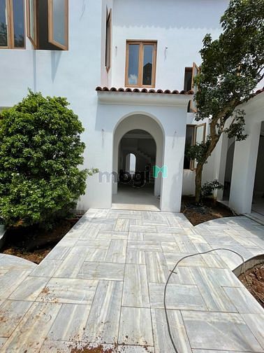 Hình ảnh Biệt thự cao cấp MT đường 43, Thảo Điền. 21,9m x 25m. Mới sửa.