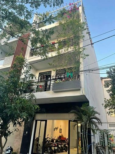 Hình ảnh Biệt thự mini Cộng Hòa. DTSD: 300m2 - 5m x 20m. Giá chỉ 16 tỷ