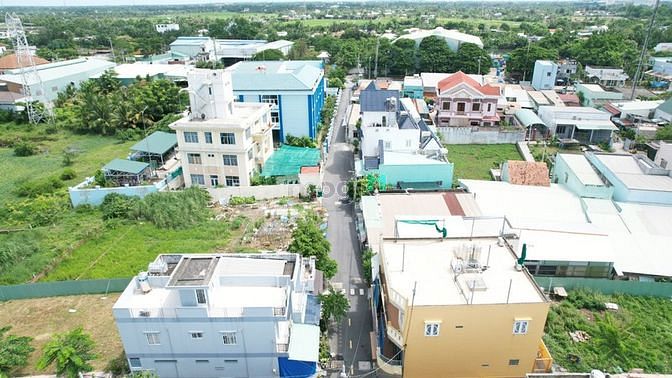 Hình ảnh Tin thật 100% Đất SHR 60m2 Ngay trung tâm hành chính Huyện Bình chánh