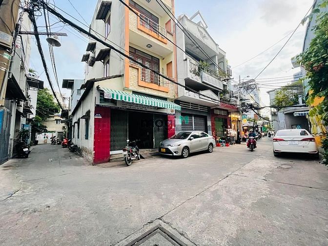 Hình ảnh Tân bình - hiếm - nhà đẹp - ngang 4 -5 tầng có gara