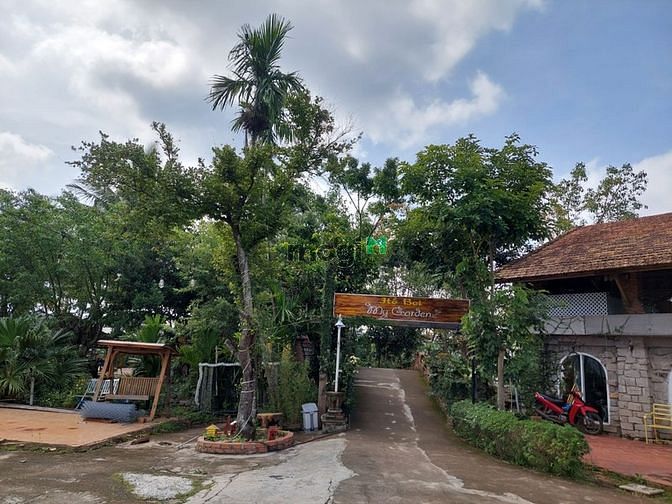 Hình ảnh View hồ bơi khu đất nền KDC Lâm Hà
