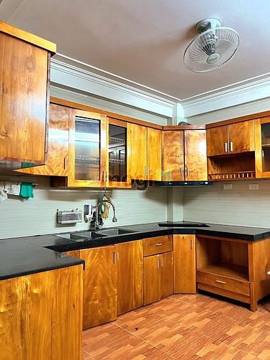 Hình ảnh Bán nhà hồ Đền Lừ, phân lô vỉa hè, kinh doanh sầm uất