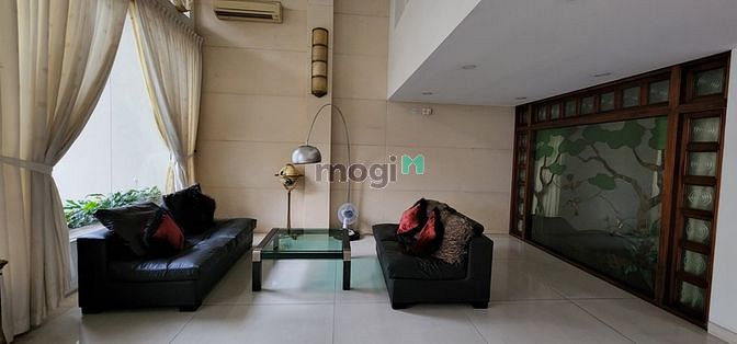 Hình ảnh Bán nhà 2 MT Nguyễn Thái Bình. DT; 5.2m x 25 m vuông vắn