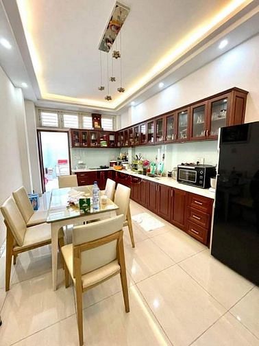 Hình ảnh Mặt tiền gần ngay chợ Bà Chiểu – 74m2 – 4 tầng