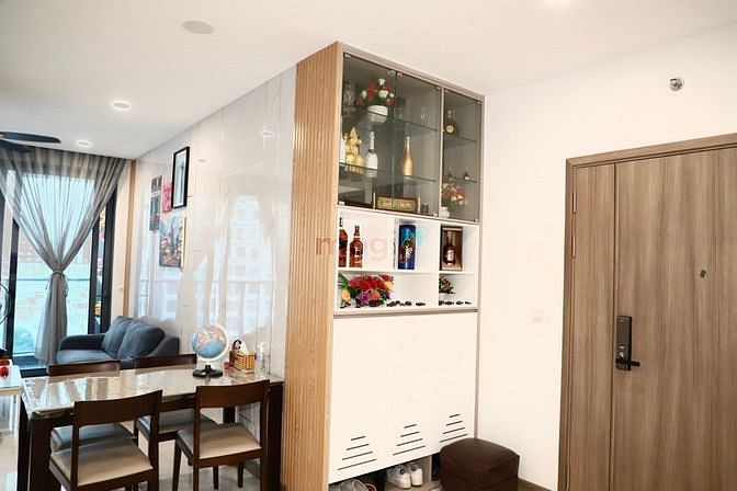 Hình ảnh Cho thuê căn 2pn tại Sunwah Pearl full nội thất
