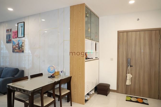 Hình ảnh Cho thuê căn 2pn tại Sunwah Pearl full nội thất