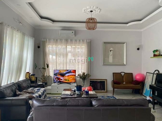 Hình ảnh Cho thuê biệt thự cao cấp 19 Phan Xích Long, Phường 3, Bình Thạnh.