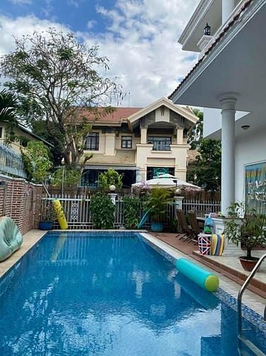 Hình ảnh Cho thuê biệt thự cao cấp 19 Phan Xích Long, Phường 3, Bình Thạnh.