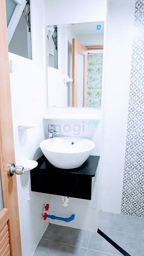 Hình ảnh Mb6623 nạp rút nhanh chóng dịch vụ ban công thoáng mát quận 2