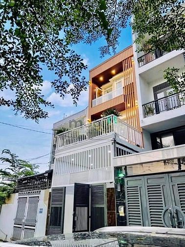 Hình ảnh Bán nhà 2 mặt tiền Cộng Hòa. DT: 6.5x22. Nhà 4 tầng.