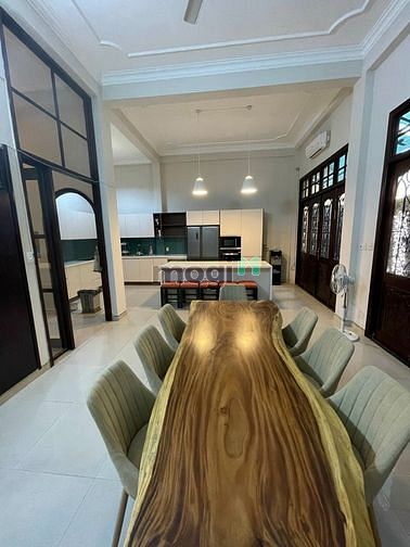 Hình ảnh Bán nhà Biệt Thự đường Cộng Hòa. Nhà đẹp, mới, vào ở liền.