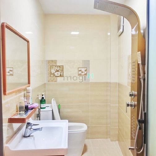 Hình ảnh Cho thuê phòng trong nhà full nội thất