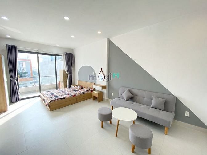 Hình ảnh Studio Balcony Bình Thạnh - Rộng 45m2 - Phòng mới, trống sẵn